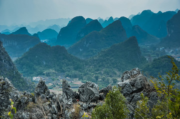 anyband talk play love 中文意思是什么？