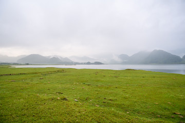 -白云悠悠,蓝天依旧...-是什么歌啊