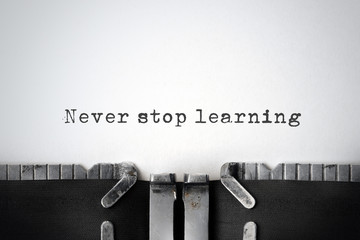 anyband talk play love 中文意思是什么？